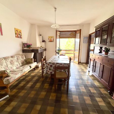 Ampio Appartamento Marina Di Arbus Exterior foto